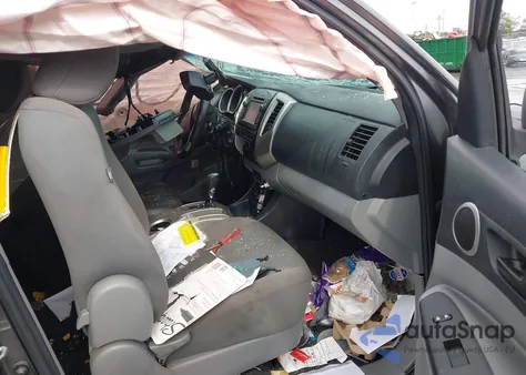 2013 Toyota Tacoma Base V6 from USA, damaged, VIN 3TMLU4EN2DM133021